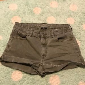 American Eagle Camo green Super stretch shorts